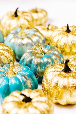 Parlak dekoratif kabaklar