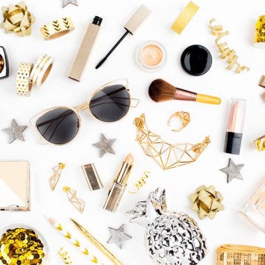 Ruj ile kozmetik kolaj