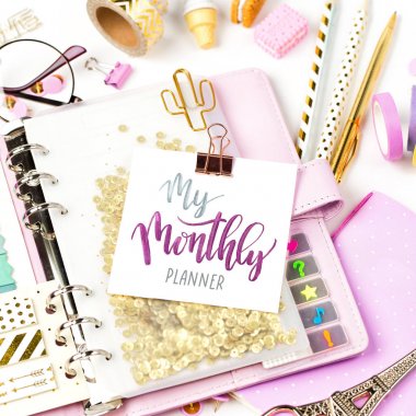 Aylık planlayıcısı ve okul Kırtasiye