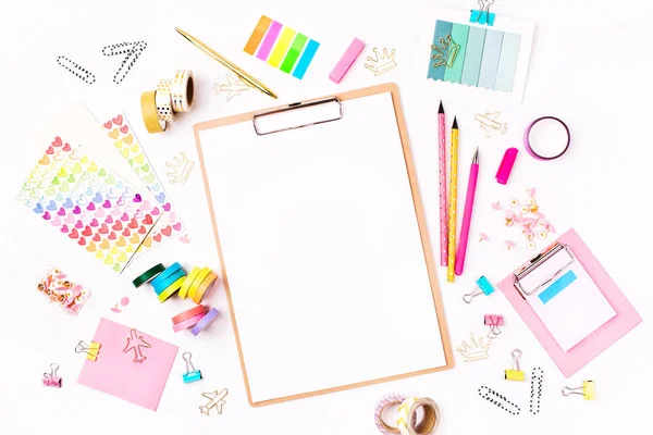 Klembord mockup en School briefpapier — Stockfoto