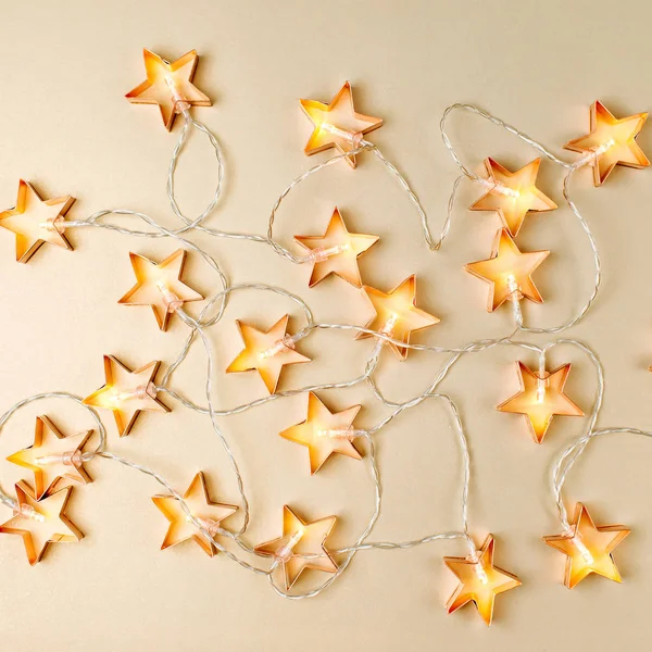 Luzes de Natal em forma de estrela — Fotografia de Stock