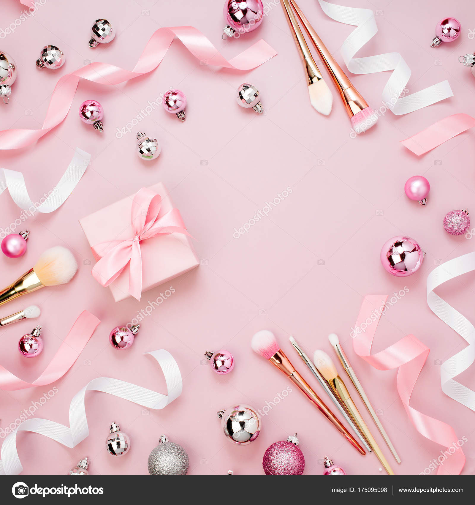 20,900+ Pink Christmas Background Stock Illustrations, Royalty-Free Vector  Graphics & Clip Art - iStock