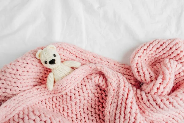 Adorable White Toy Bear Knitted Pink Scarf — Stock Photo, Image