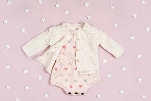 Fashion Newborn Clothes Pastel Knitted Romper Dots Cute Jumper Pink — Stockfoto
