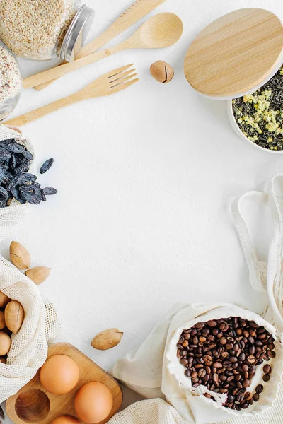 Herbruikbare Mesh Produceren Zakken Vol Noten Gedroogde Vruchten Glazen Potten — Stockfoto