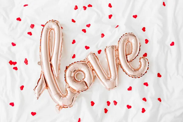 Pastel Pink Air Balloons Shape Word Love Confetti Bed Love — Stock Photo, Image