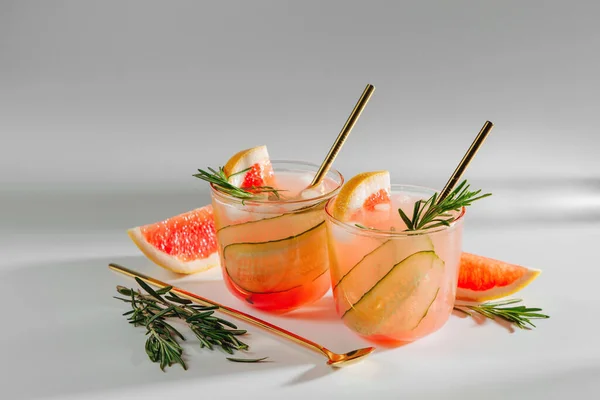 Toranja Pepino Gin Cocktail Perfeito Para Primavera Verão — Fotografia de Stock
