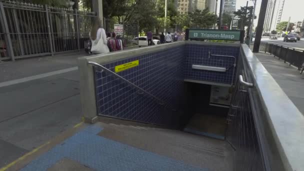 Sao Paulo Brasil Julio 2017 Gente Camina Por Avenida Paulo — Vídeo de stock