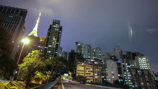 サンパウロ 2015年7月19日 ブラジル最大の都市 眠ることのない大都市のタイムラプス この美しい街の中心部 忙しい通りを散策します — ストック動画