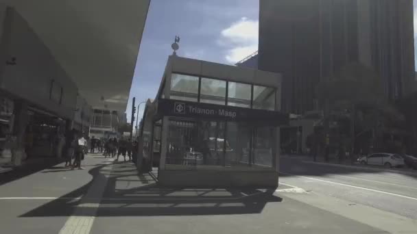 Sao Paulo Brasil Julho 2017 Pessoas Caminham Avenida Paulo Dia — Vídeo de Stock