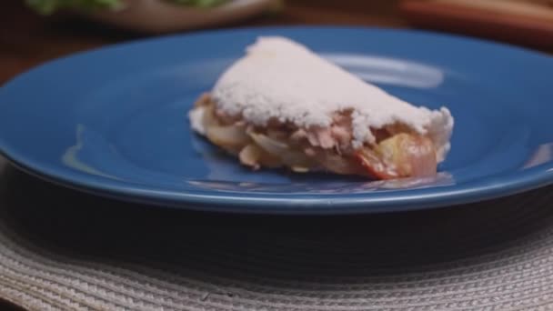 Tapioca Brasileira Com Atum Tomate Cebola — Vídeo de Stock