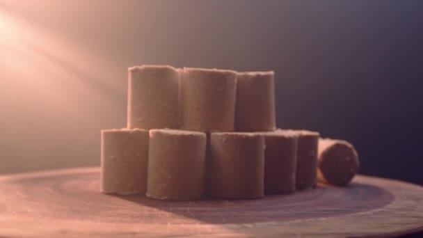 Eine Traditionelle Brasilianische Süßigkeit Namens Paoca Aus Erdnüssen Gemacht — Stockvideo