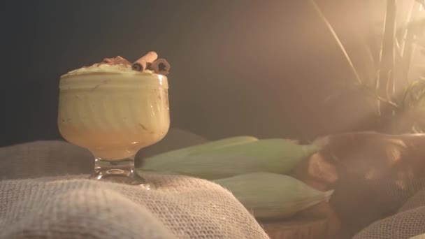 Traditional Brazilian sweet called Curau. Made with corn — Stock Footage Traditional Brazilian Sweet Called Curau Made Corn Stock Footage