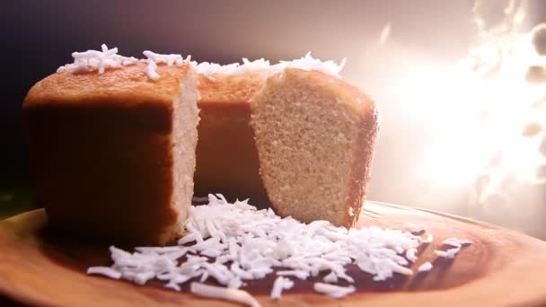 Gâteau Noix Coco Avec Zeste Noix Coco Jeté Sur Dessus — Video