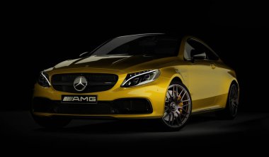 Almaty, Kazakistan - 05 Mart 2020: Siyah arka planda MerCEDES C63S AMG Lüks Spor Coupe. 3d hazırlayıcı