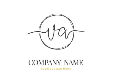 V A VA ilk el yazısı logosu dizaynı daire şeklinde. Moda, takım, düğün, lüks logo için güzel bir tasarım..