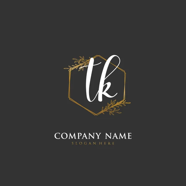 Handgeschreven Beginletter Voor Identiteit Logo Vector Logo Template Met Handschrift — Stockvector