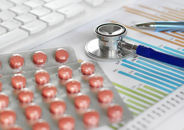 tablodaki klavye ile phonendoscope