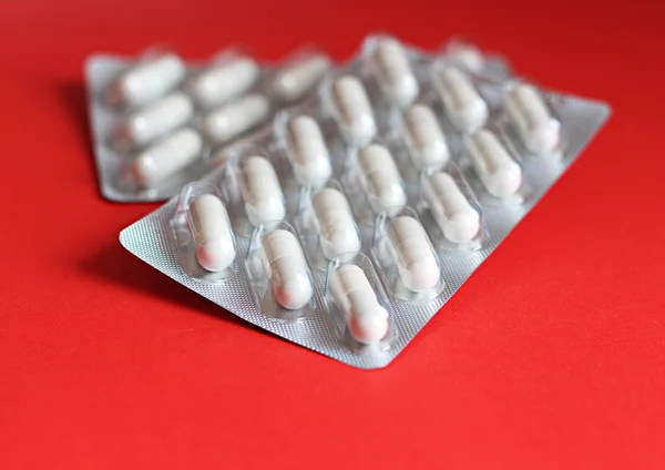 Hap ve yasadışı uygulamaları doping için başka bir uyuşturucu. Eczane antibiyotik ve antidepresan.