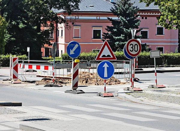 City yol çalışması