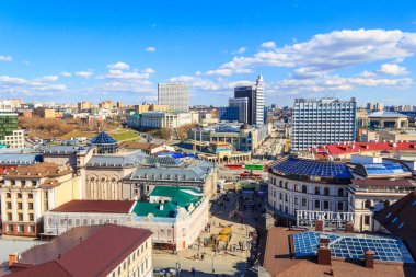 Rusya, Kazan - Apperl 26, 2017: - Vakhitovsky ilçe, yaya Bauman street ve Peterburgkskaya street şehrin tarihi, kültür ve iş Şapel görünümünü