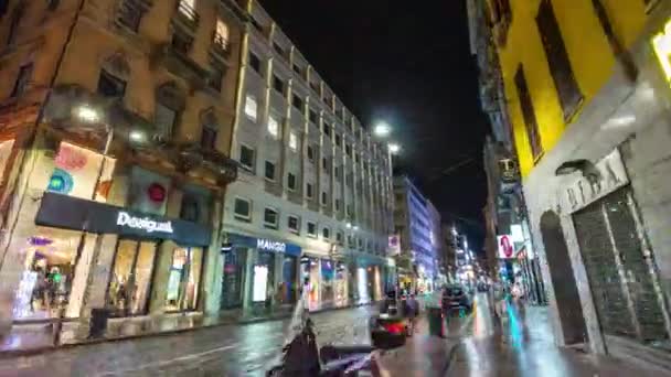 Noche iluminación milan torino calle caminar panorama 4k tiempo lapso italia — Vídeos de Stock