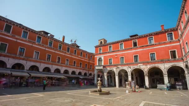 Gün Venedik san giacomo di rialto kilise kare 4 k zaman sukut İtalya — Stok video