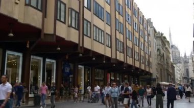 corso vittorio crowded panorama