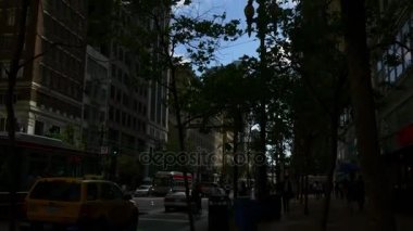 kalabalık San Francisco sokaklarında