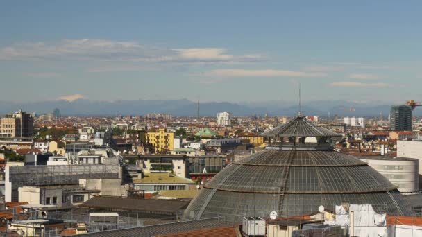 Milan stadsbilden downtown panorama 4k — Stockvideo