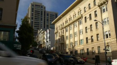 kalabalık San Francisco sokaklarında