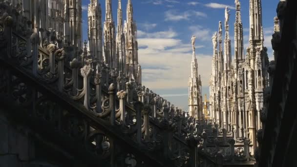 Duomo 大教堂的屋顶视图 — 图库视频影像