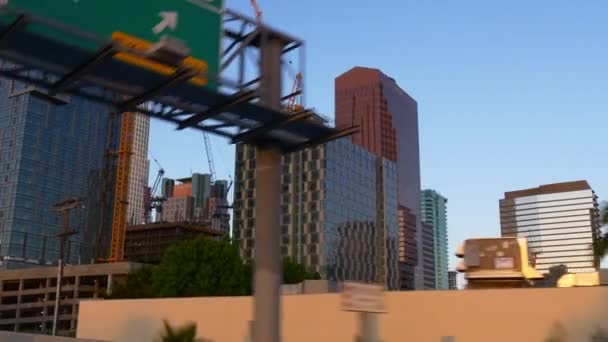 Los Angekes trafikte kavşak — Stok video