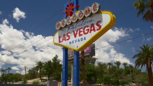 Welcome to Las Vegas sign — Stock Video