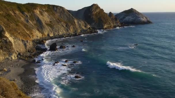 Californië kustlijn langs Big Sur — Stockvideo