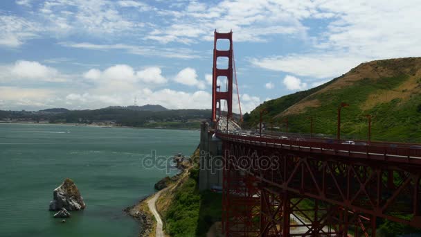 Visa på Golden Gate-bron — Stockvideo