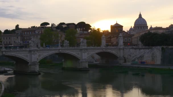 Ponte Sant Angelo Bridge — Stockvideo