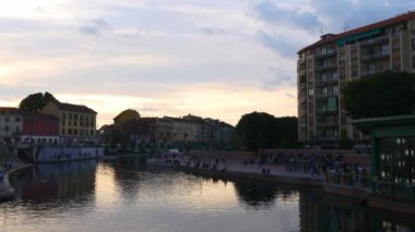 Naviglio Grande Kanalı Akşamları