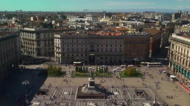 Milan cityscape çatı Üstten Görünüm