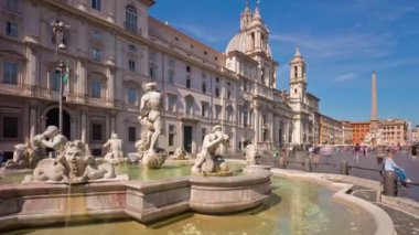 ünlü piazza navona çeşme panorama 