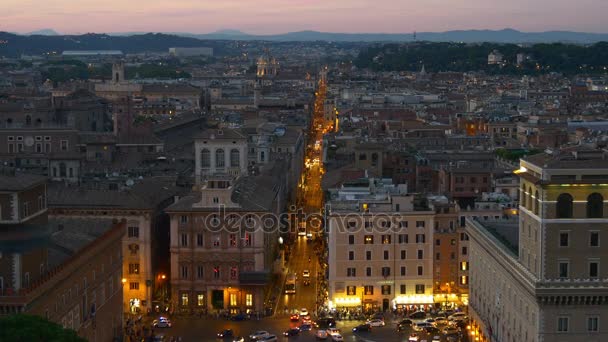 Nacht Rome verkeer — Stockvideo