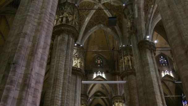 Famous duomo cathedral interior — Stock Video