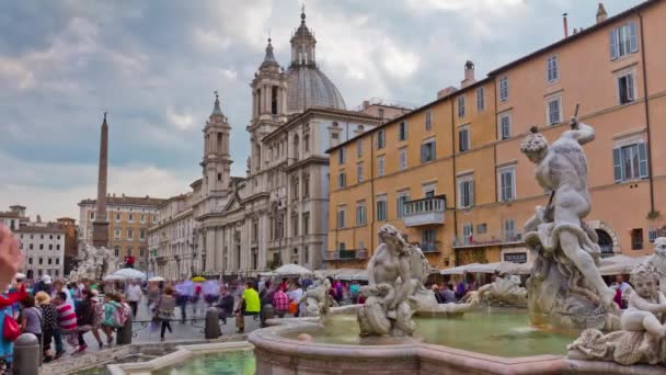 Híres zsúfolt piazza navona panoráma — Stock videók