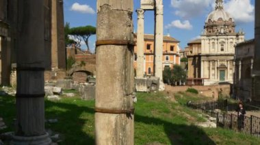 Antik Roma harabeleri 