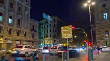 İtalya gece aydınlatma Roma şehir sokak Panorama 4 k hiper zaman atlamalı yürüme