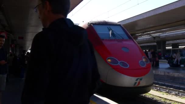 Interiér metra Rome — Stock video