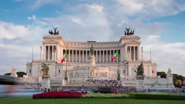 Italien solnedgången ljus plazza venezia altare della patria trafik panorama 4 k tid förfaller Rom — Stockvideo