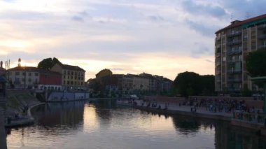 Naviglio Grande Kanalı Akşamları