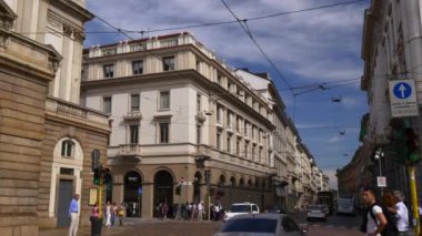 La Scala insanlar 