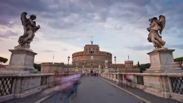 Замковый мост святого ангела — стоковое видео